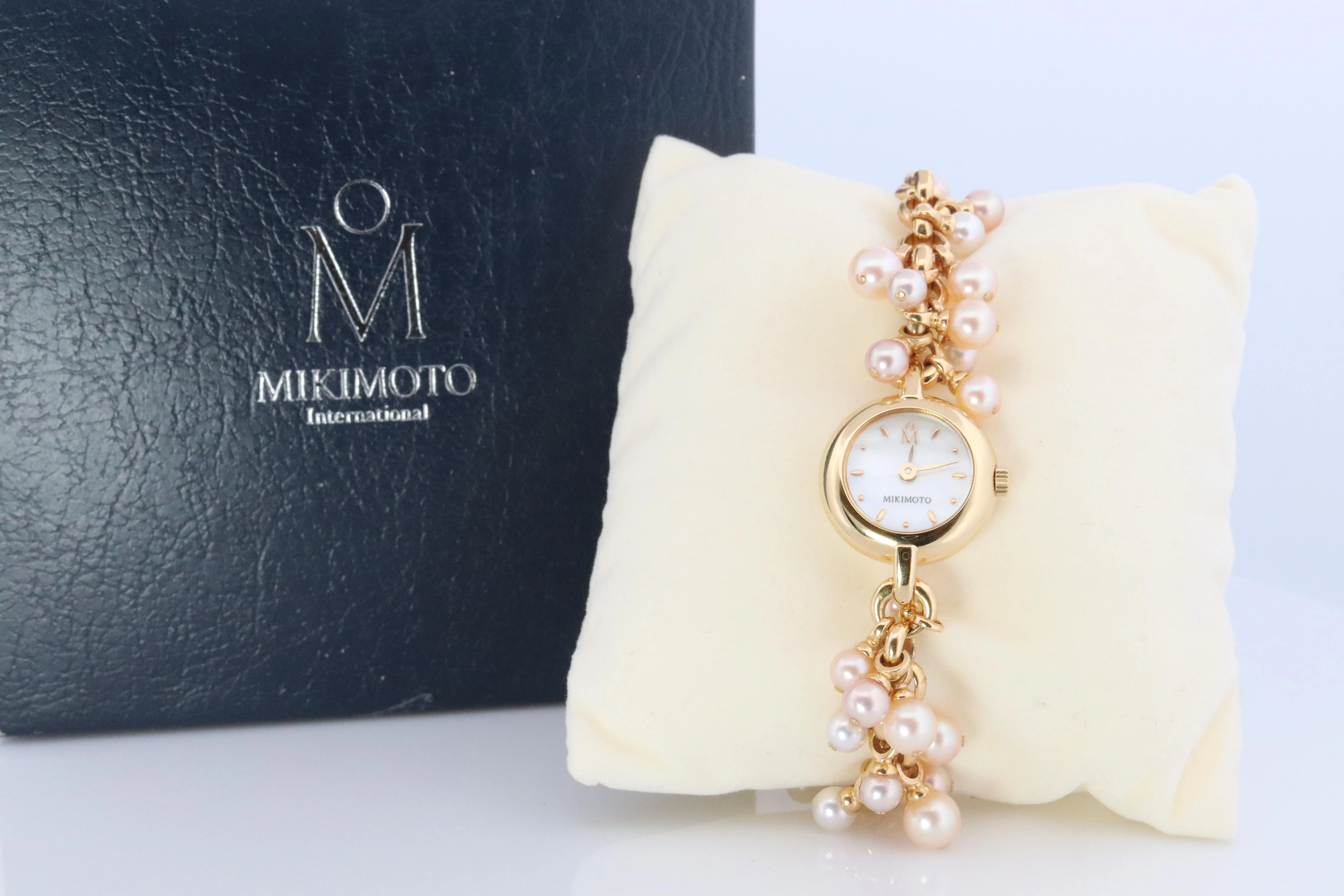 Mikimoto Watch. Mikimoto Pearl Dangle Bracelet Ladies Watch. MOP Dial