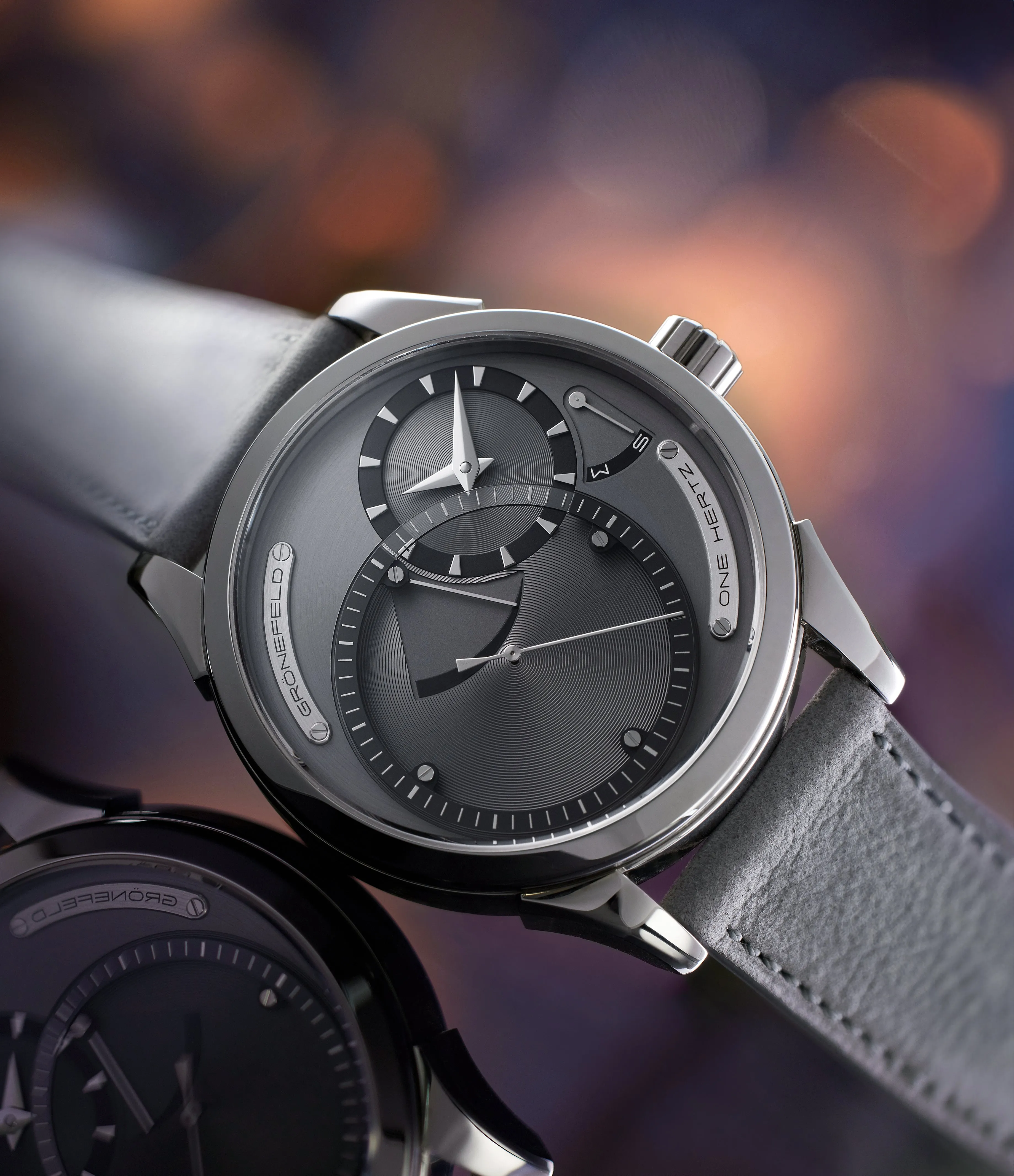 One Hertz 1912 | Stainless Steel