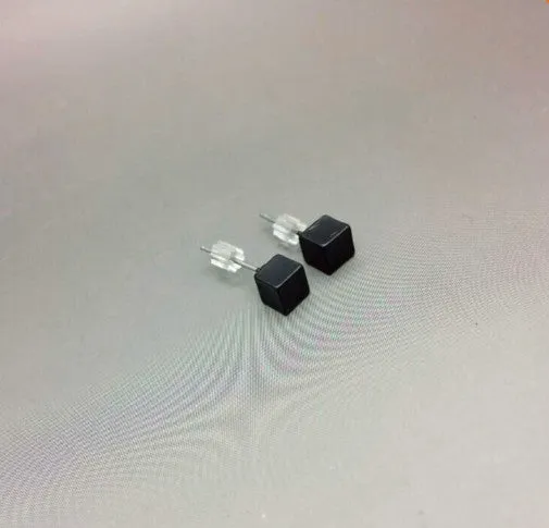 Pameng 2pair/lot New fashion black Silver Color  western triangle round flash stud earrings for women gifts jewelry Gold Color