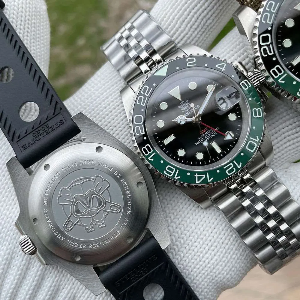 Steeldive GMT Master II Ceramic Full Lume Homage Watches