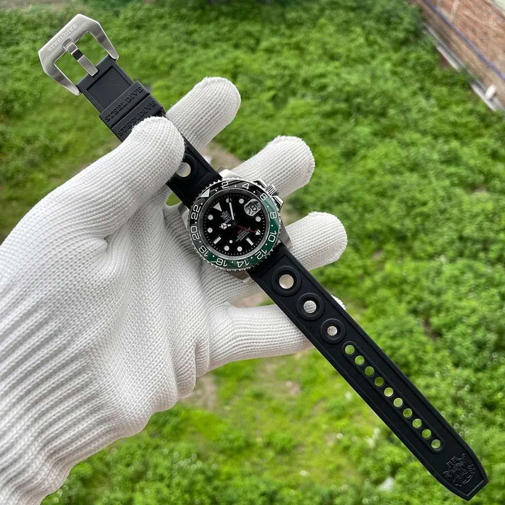 Steeldive GMT Master II Ceramic Full Lume Homage Watches