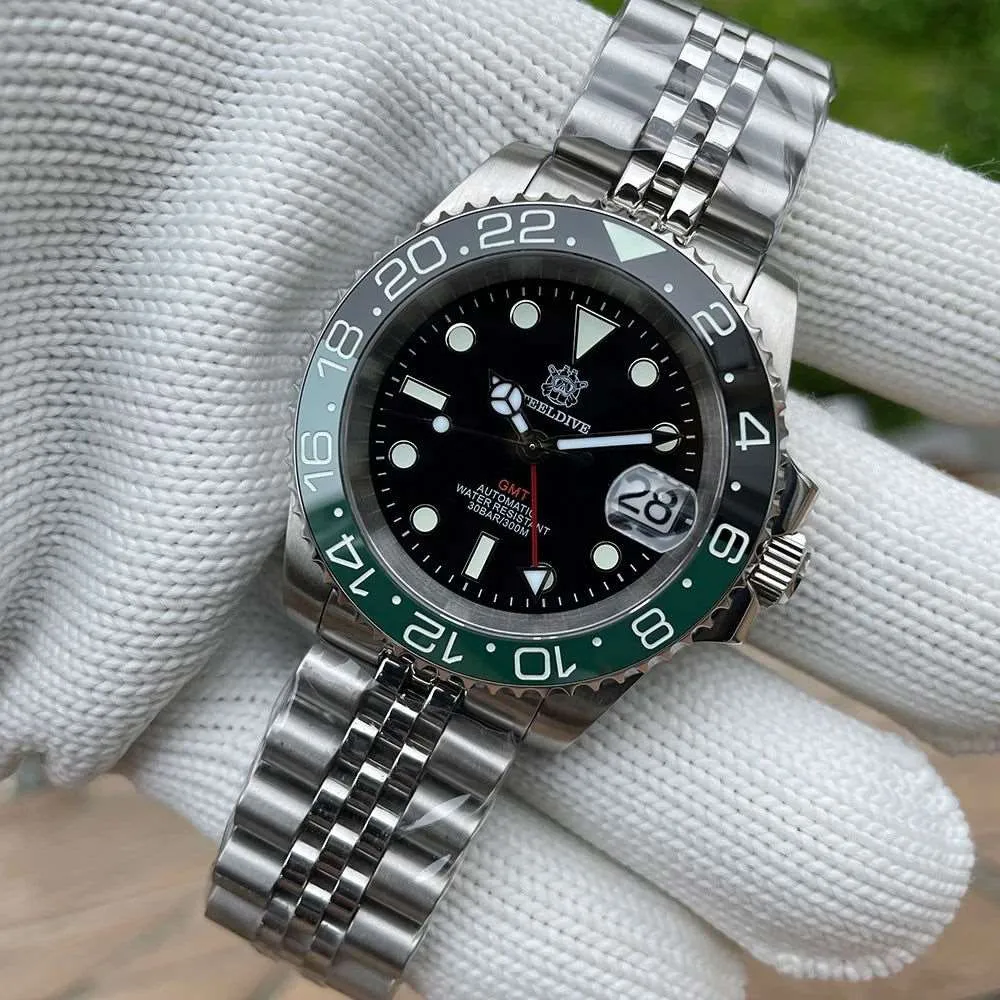 Steeldive GMT Master II Ceramic Full Lume Homage Watches