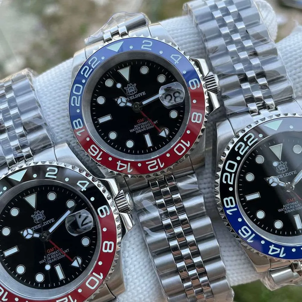 Steeldive GMT Master II Ceramic Full Lume Homage Watches